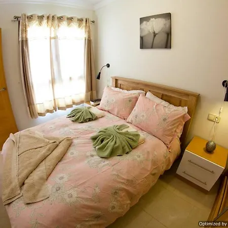26 With Pool Hot Tub And Great Sea Views *