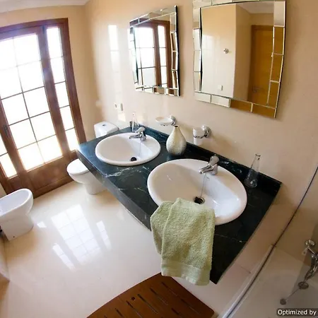 26 With Pool Hot Tub And Great Sea Views 빌라 *